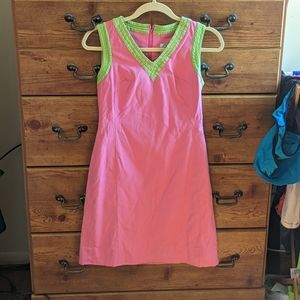 Classic Lilly shift dress